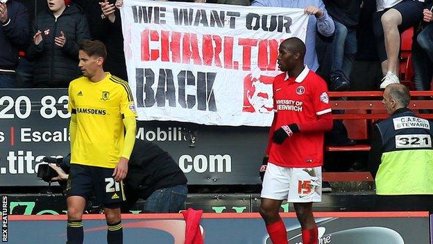 Charlton fans protest at Middlesbrough match