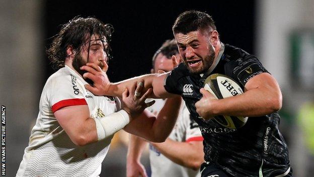 Ospreys prop Gareth Thomas made his regional debut in 2014