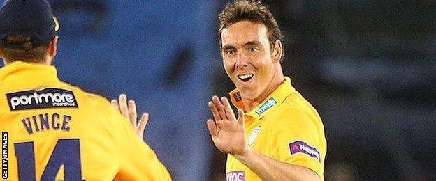 Kyle Abbott made 12 T20 appearances for Hampshire in 2014, as well as playing nine County Championship games