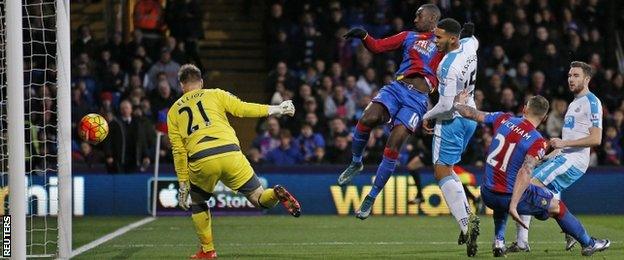 Yannick Bolasie scores Crystal Palace's fourth goal against Newcastle