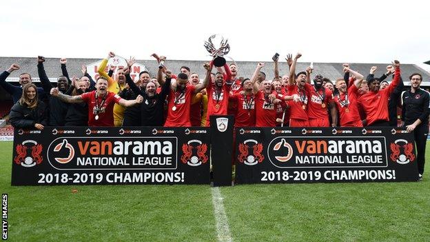 Leyton Orient celebrate