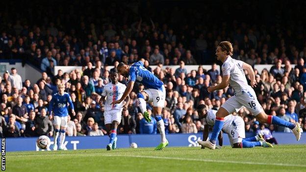 Dominic Calvert-Lewin scores