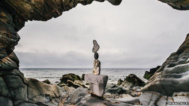 Gravity defying rock sculptures