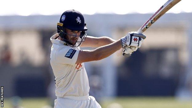 Ollie Robinson batting for Kent