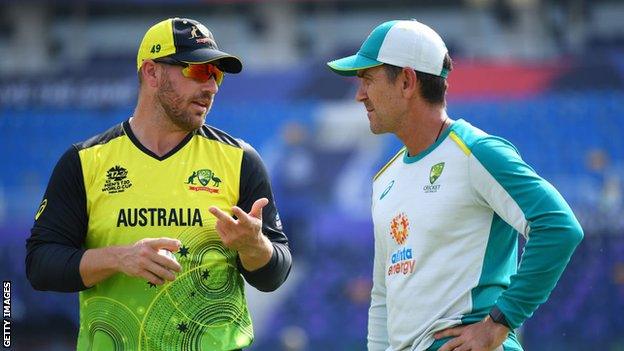 Justin Langer and Aaron Finch