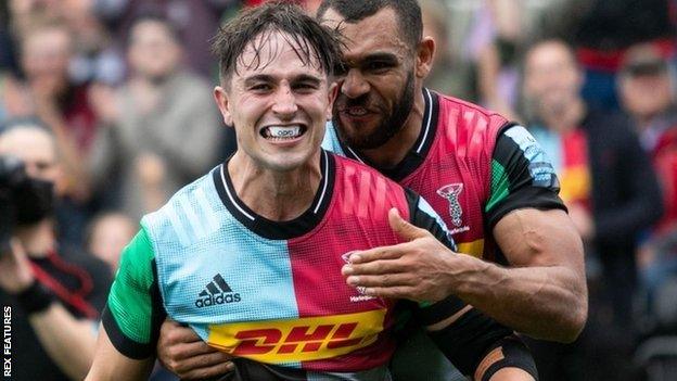 Cadan Murley (left) and Joe Marchant were both among Harlequins' five try scorers as they finally overcame Worcester at The Stoop