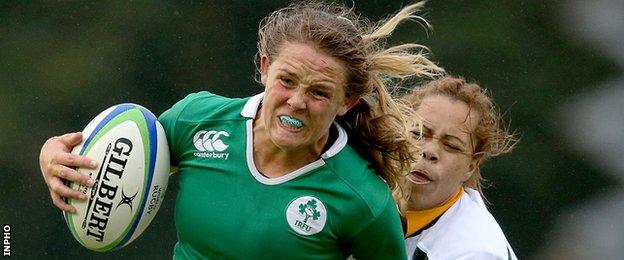 Ulster and Cooke player Ashleigh Baxter (left)