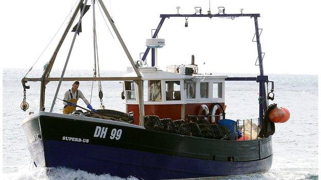 Superb-Us fishing boat (image: Richard Kirby)