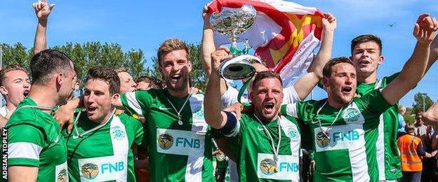 Guernsey lift Muratti Vase in 2017