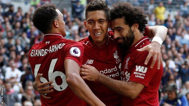 Liverpool celebrate Roberto Firmino's goal