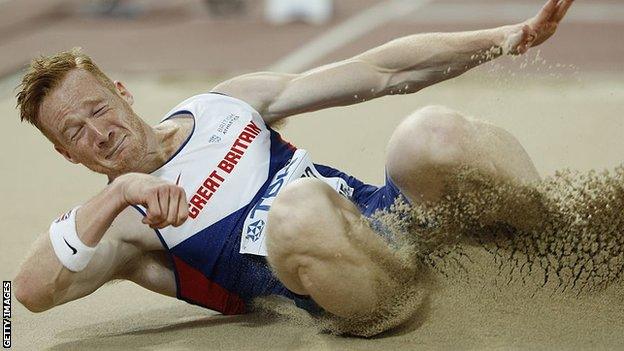 Greg Rutherford