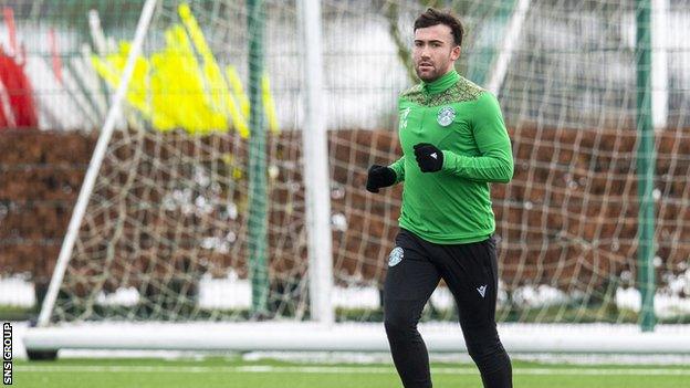 Stevie Mallan returns to the club he spent the second half of last season on loan with