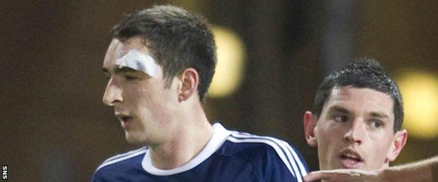 Lee Wallace and Graham Dorrans