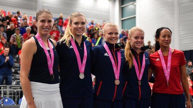 Great Britain team with medals