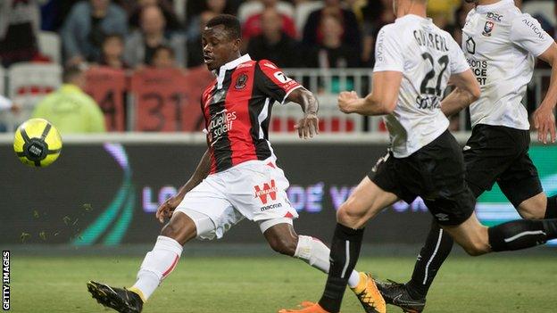 Jean Michael Seri playing for Nice