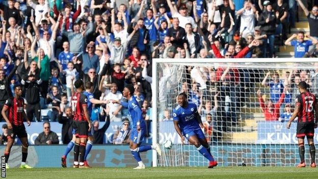 Wes Morgan celebrates goal