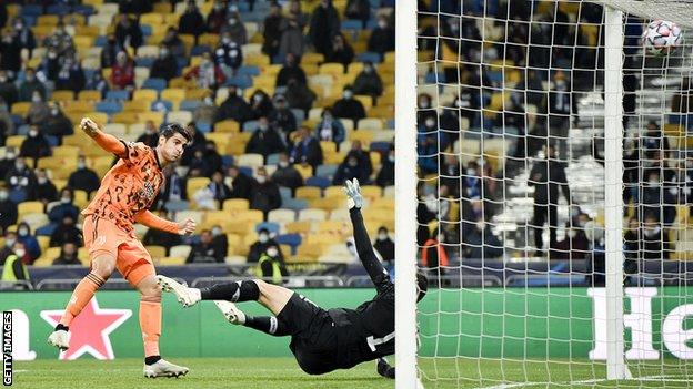 Alvaro Morata scores for Juventus against Dynamo Kyiv