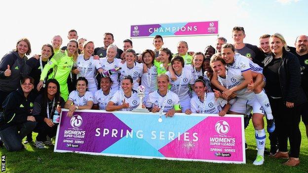 Chelsea celebrate winning 2017 WSL Spring Series