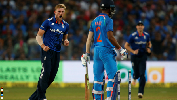 David Willey (left) could still feature in England's Twenty20 series in India in despite injuring his shoulder