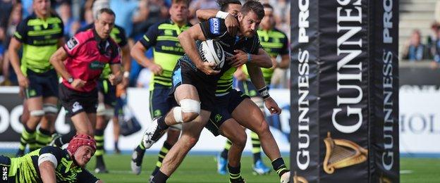 Tommy Seymour heads for his fourth try against Leinster