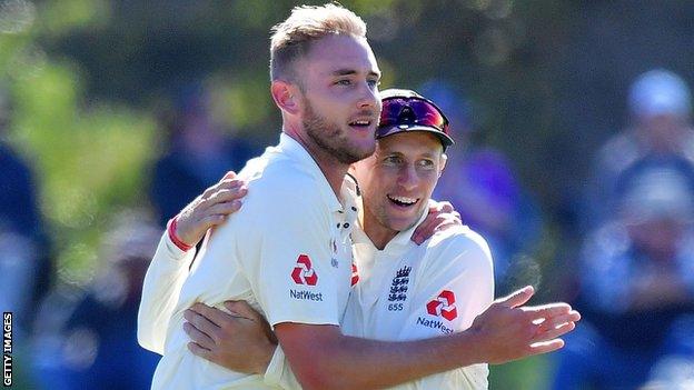 Stuart Broad and Joe Root