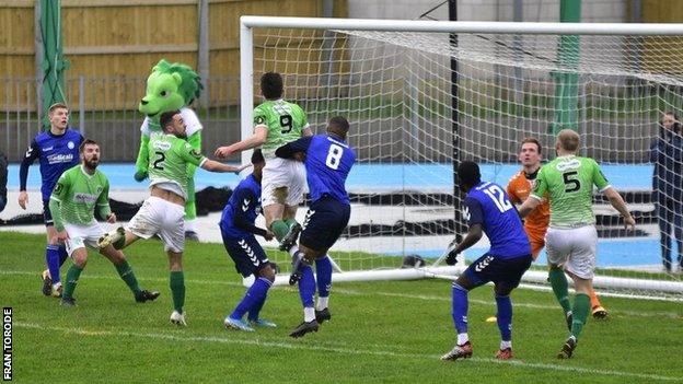 Guernsey FC v Whyteleafe