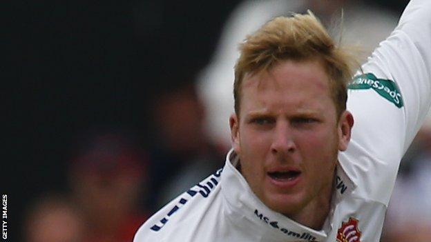 Essex bowler Simon Harmer's 6-87 against Nottinghamshire are his best figures this season