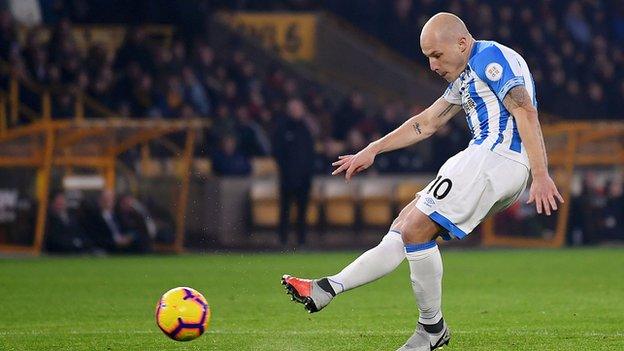 Aaron Mooy