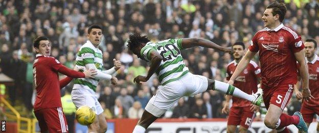 Dedryck Boyata scores