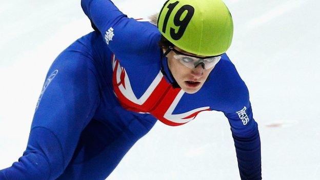 Elise Christie defends Euro titles