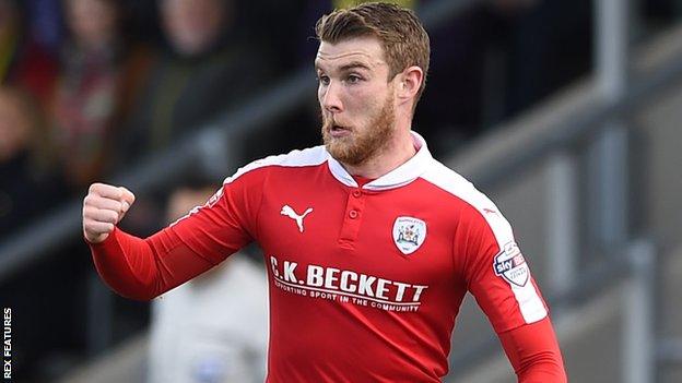 Barnsley striker Sam Winnall