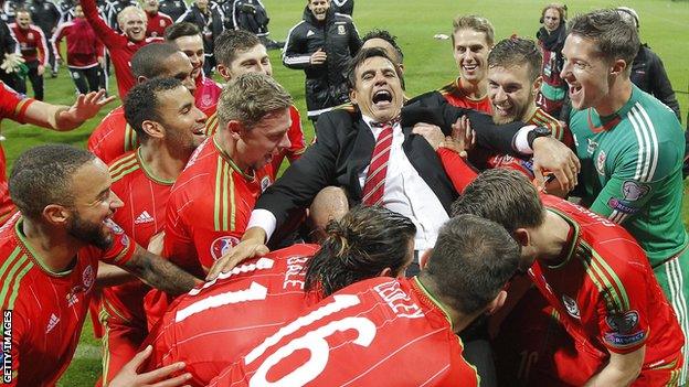 Wales manager Chris Coleman celebrates his side's Euro 2016 qualification in Bosnia-Herzegovina