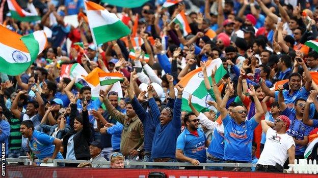 India fans