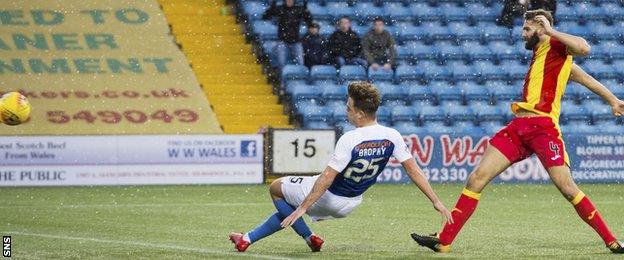 Eamonn Brophy scores to put Kilmarnock 2-1 up against Partick Thistle