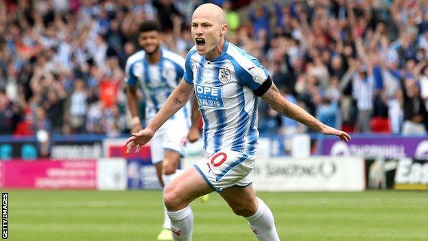 Aaron Mooy