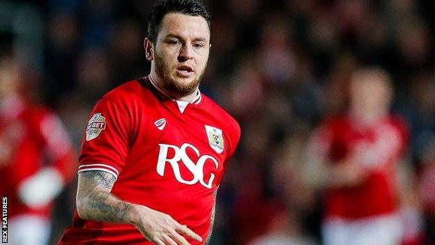 Lee Tomlin