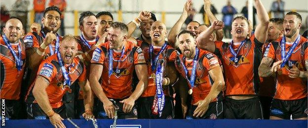 Castleford Tigers v Wakefield Trinity - The Mend A Hose Jungle, Castleford, England