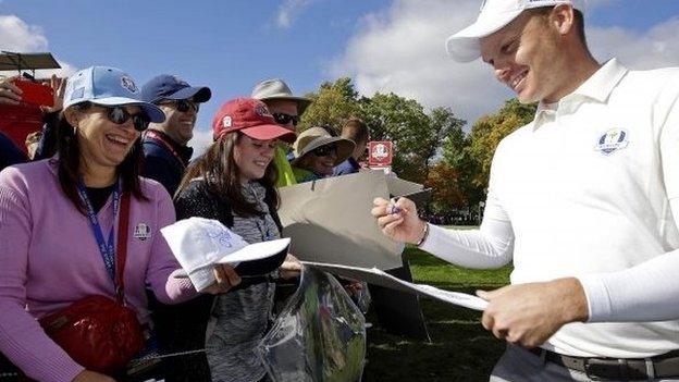 Danny Willett signing autographs