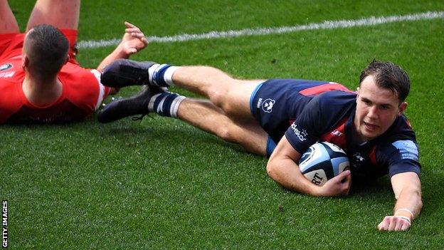 Ioan Lloyd scores Bristol's first try against Leicester