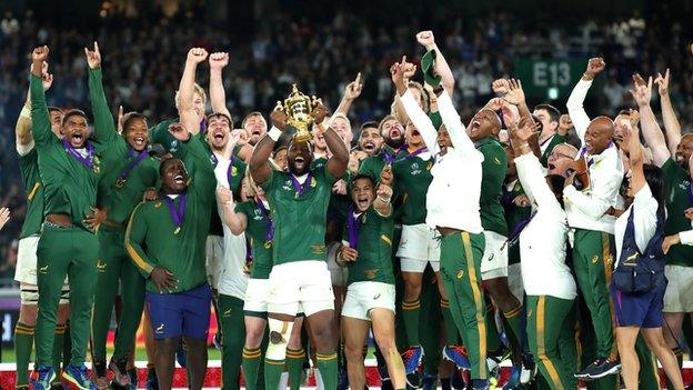 South Africa lift Webb Ellis Cup