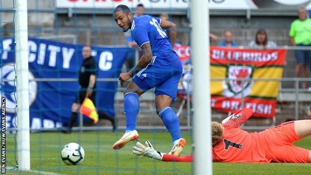 Striker Kenneth Zohore came close to snatching a winner for Cardiff City