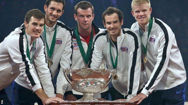 (left to right) Great Britain's Jamie Murray, James Ward, captain Leon Smith, Andy Murray and Kyle Edmund with the Davis Cup after winning the final against Belgium