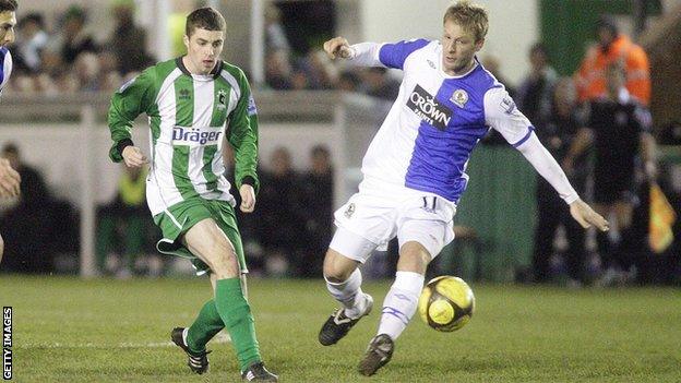 Blyth playing against Blackburn in 2009