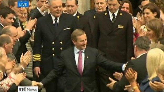 Enda Kenny was applauded by his Fine Gael colleagues after his re-election