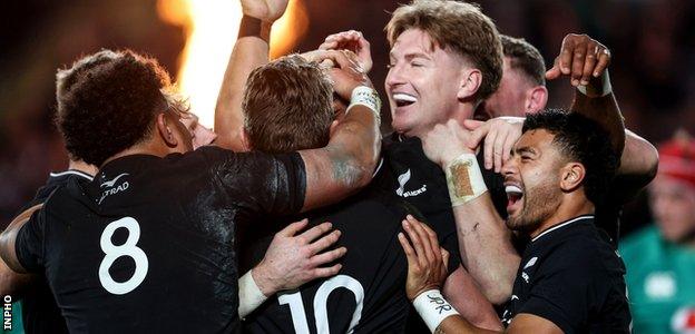 New Zealand celebrate