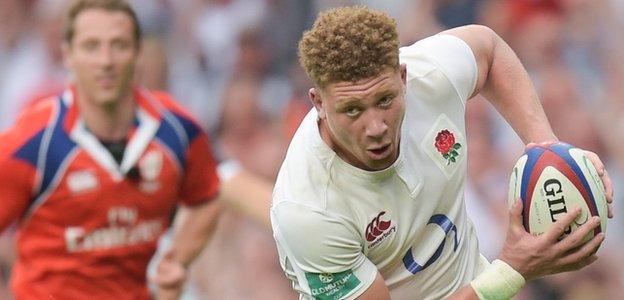 Nick Isiekwe scoring for England against the Barbarians