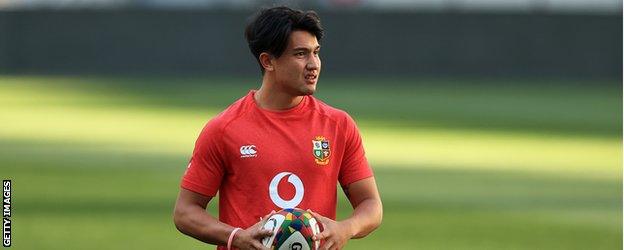 Marcus Smith in Lions training