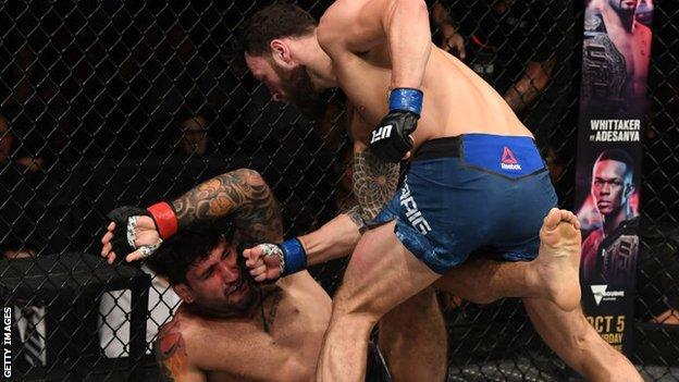 Craig took his UFC record to four wins, four losses with victory over Moreira