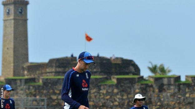 Joe Root with the Galle fortress in the background