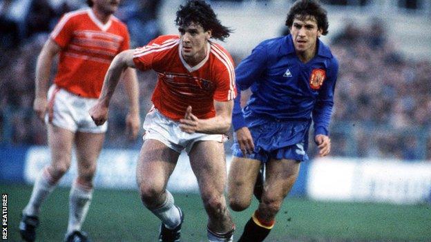 Mark Hughes